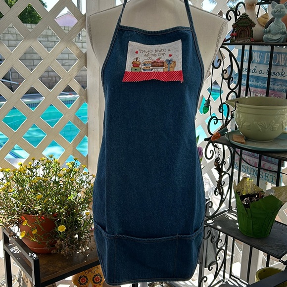 Never Trust A Skinny Cook Handmade Denim Apron NWOT Get Ready For Barbecue - Picture 1 of 14